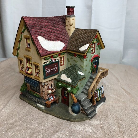 Pottery Shop Christmas Holiday Village Collectible Glitter Detail - Picture 12 of 14